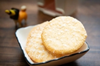 怎么調整雪餅枕式包裝機的走膜